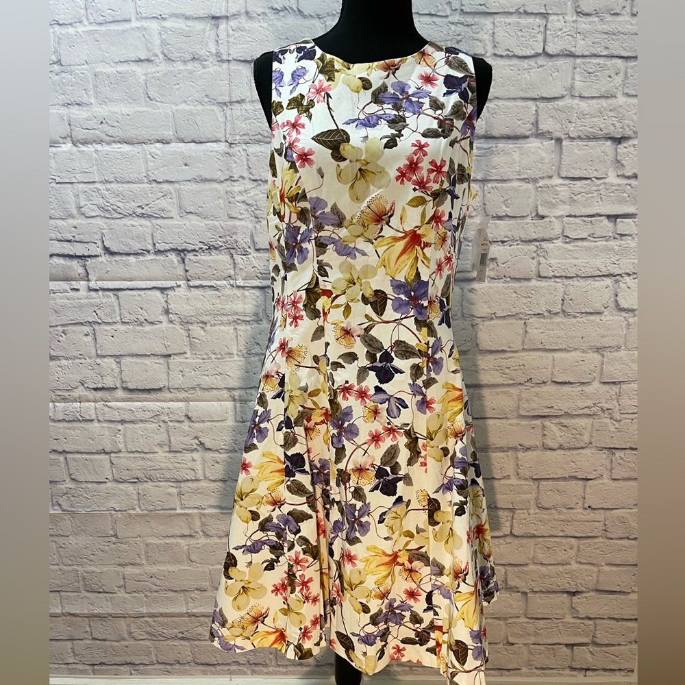 NWT - Ronni Nicole Floral Twill dress